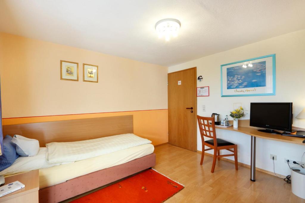 Hotel Pension Stern Bad Buchau Habitación foto